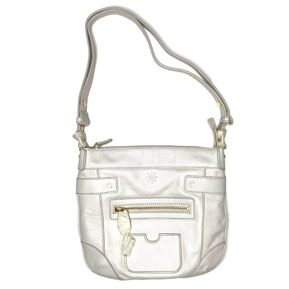 ISAAC MIZRAHI Gold Hardware White Purse Isaac Mizrahi | Bags | Isaac Mizrahi White Faux Fur  main image 3